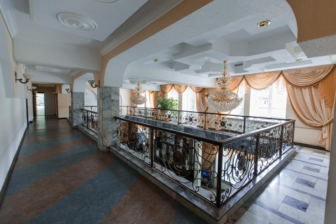 Hotel Altay Leninogorsk Luaran gambar